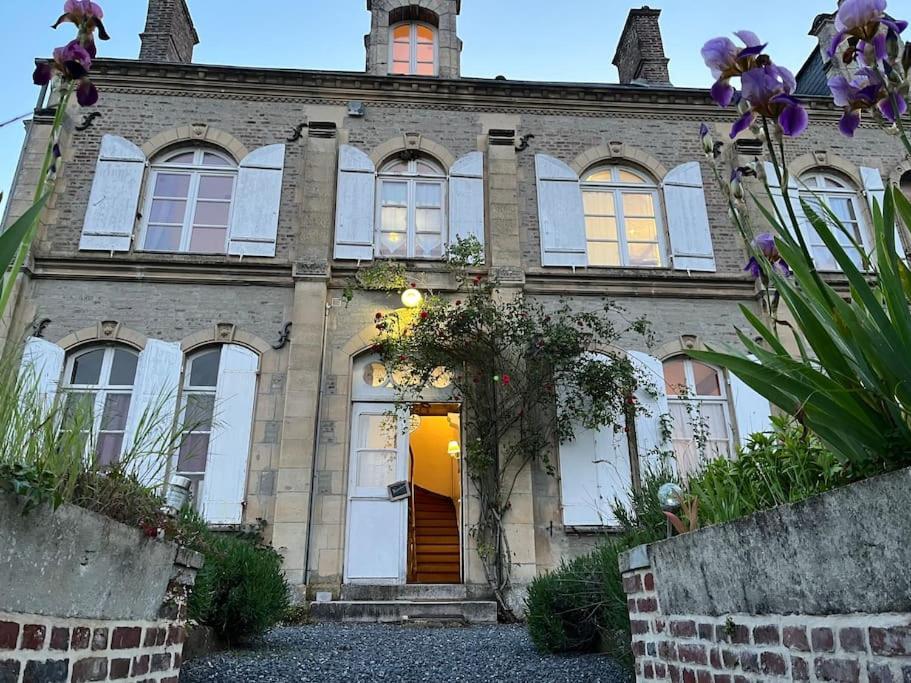 Les Anges Bed & Breakfast Oneux Eksteriør bilde